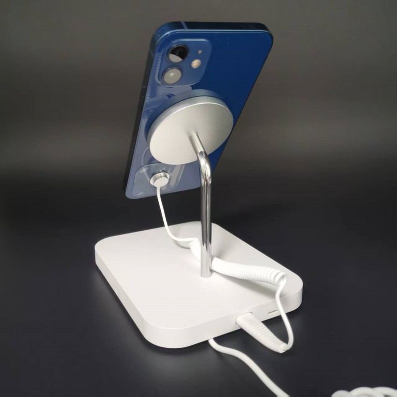 In Store Display of Mobile Ant - Controller Charging Stand recensie en prijs