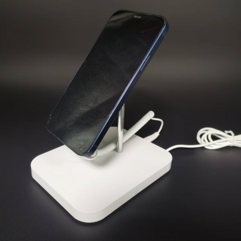 In Store Display of Mobile Ant - Controller Charging Stand recensie en prijs