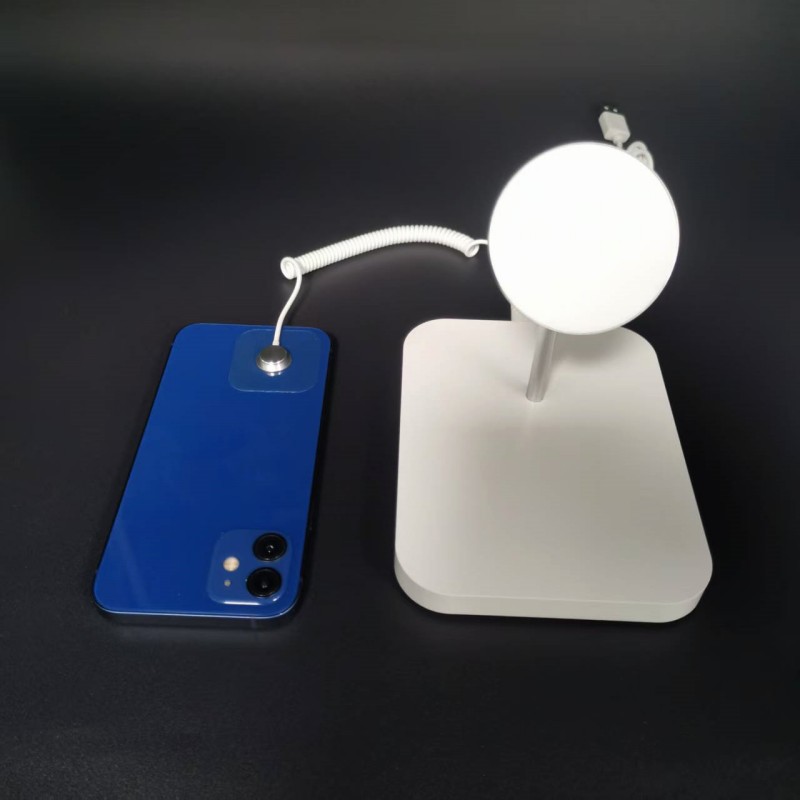 In Store Display of Mobile Ant - Controller Charging Stand recensie en prijs