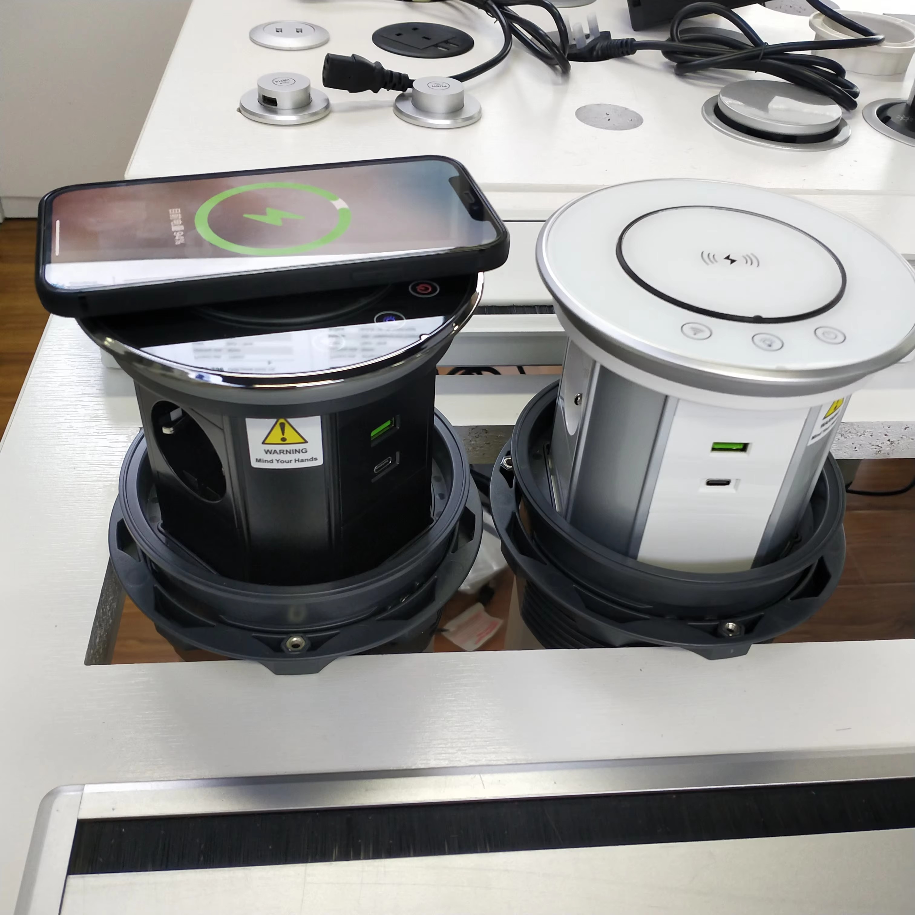 IL/KR/JP/EU/US/BR/AU Pop Elect - Controller Charging Stand recensie en prijs